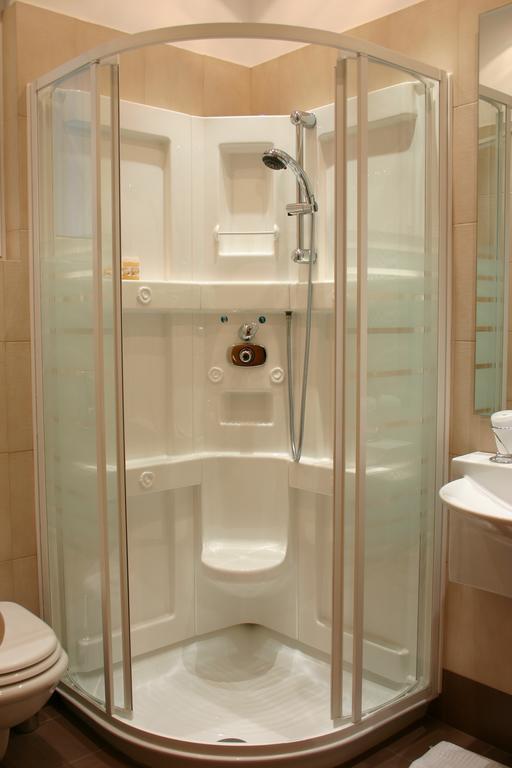 Deves Hotel Nafplio Værelse billede