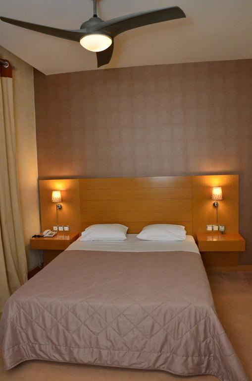 Deves Hotel Nafplio Eksteriør billede
